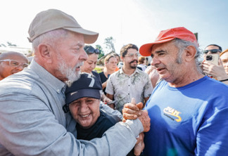 Presidente Lula durante visita ao bairro Navegantes, em Arroio do Meio- Foto: Ricardo Stuckert / PR