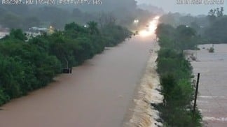 Imagem mostra a situação no km 135 da RSC-287. Foto: Divulgação 