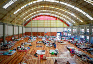 Porto Alegre, RS, Brasil 07/5/2024:  Centro Estadual de Treinamento Esportivo, no bairro Menino Deus, se tornou abrigo. Foto: Alex Rocha/PMPA