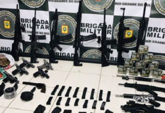 Armas estavam escondidas em forro. Foto: Brigada Militar / Divulgação