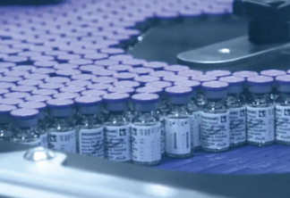 Frascos da nova vacina da dengue, produzida pelo laboratório japonês Takeda Pharm. Foto: Divulgação 