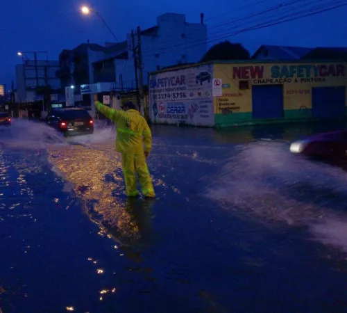 No dia 8 de junho, chuva trouxe transtornos no trânsito da Capital. Foto: Divulgação/ Arquivo PMPA