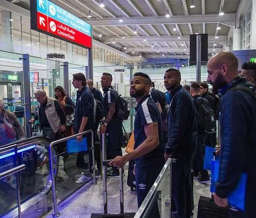 Ao todo foram mais de 30 horas de viagem. Foto: Lucas Uebel /Grêmio