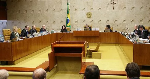 Sessão do Supremo Tribunal Federal começou às 14h e foi até a madrugada. Foto: Antonio Cruz/Agência Brasil