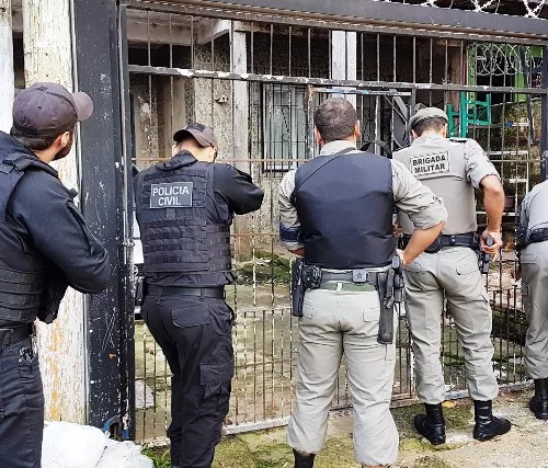 Momento da ação em Alvorada. Foto: Polícia Civil/Divulgação