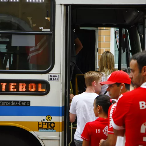 Ônibus Especial Futebol sairão do Largo Glênio Peres. Foto: EPTC/Divulgação