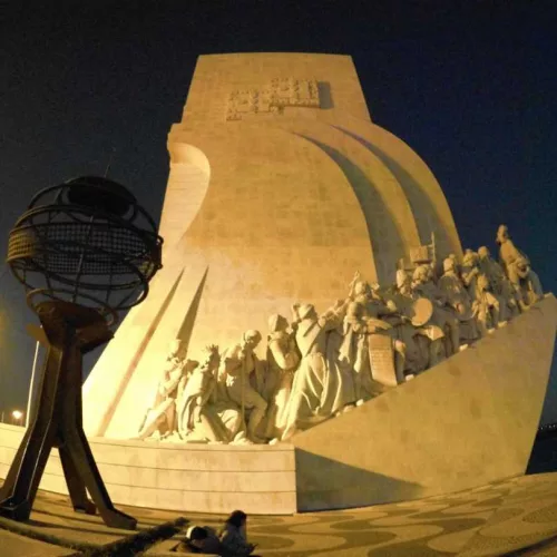 Imagem de monumento em Lisboa. Foto: Sem Roteiro/Agora RS