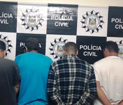  Todos os presos tem antecedentes por receptação. Foto: Polícia Civil/Divulgação