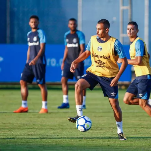 Grêmio realizou o último treino antes de enfrentar o Goiás. Foto: Lucas Uebel/Divulgação