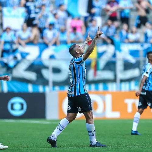 Jael marcou o primeiro gol do Grêmio contra o Vasco. Foto: Lucas Uebel/Divulgação 
