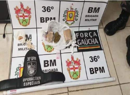 Drogas apreendidas durante ação policial. Foto: Divulgação/BM