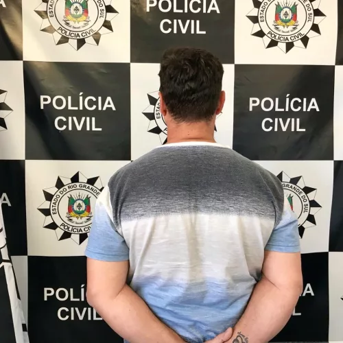 Homem de 43 anos não teve o nome divulgado. Foto: Divulgação/Polícia Civil