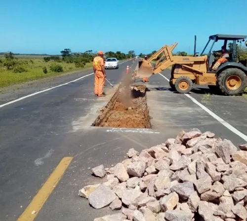 Objetivo é deixar estrada em melhores condições para usuários no período de veraneio. Foto: Divulgação/EGR
