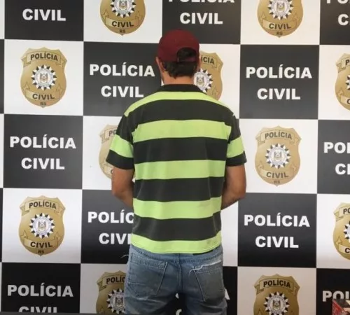 Homem não teve a identidade divulgada. Foto: Divulgação/Polícia Civil 