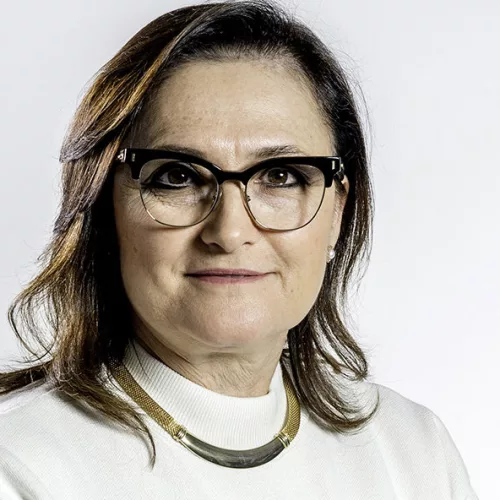 Paula Casari Cundari falará sobre os desafios e estratégias de acordo trilateral entre Brasil, Dinamarca e Finlândia. Foto: Divulgação