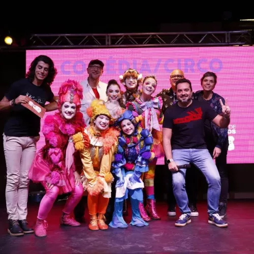 Os artistas do grupo Circo de Palco foram premiados pelo Bourbon. Foto: Divulgação