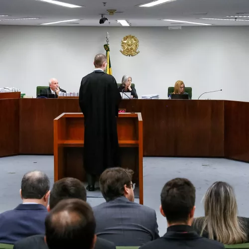 Brasília - DF, 25/06/2019. O advogado de defesa do ex-presidente Lula, Cristiano Zanin Martins, faz a sustentação oral de habeas corpus. Foto: Roberto Stuckert Filho