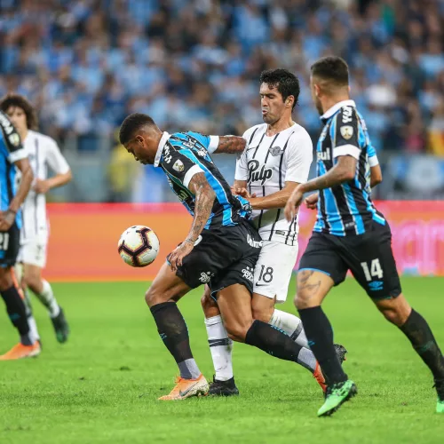 Na Arena. o Grêmio venceu por 2 a 0 no jogo de ida. Foto: Lucas Uebel/Divulgação