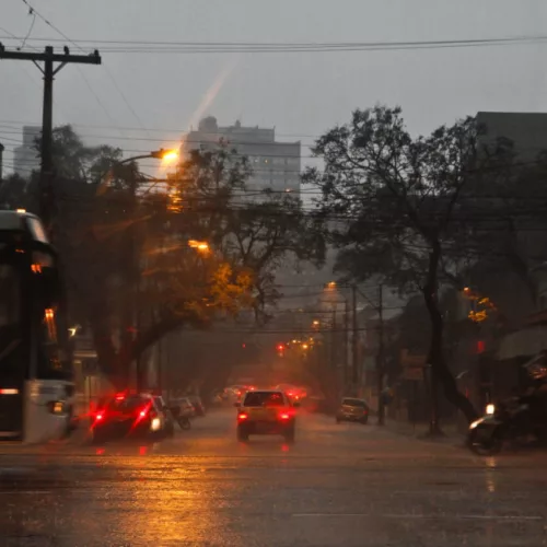 Chuva intensa em Porto Alegre. Foto: Joel Vargas/PMPA