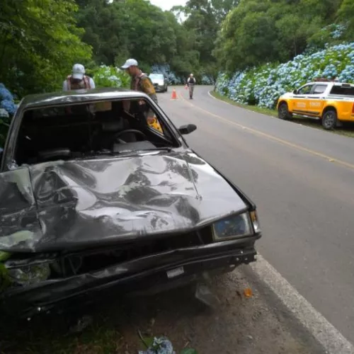 Imagem do Gol envolvido no acidente. Foto: Divulgação/BM