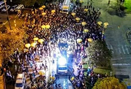 Praça Garibaldi receberá os desfiles do Circuito Cidade Baixa. Foto: Lamartini Schulz Jr/Divulgação/PMPA