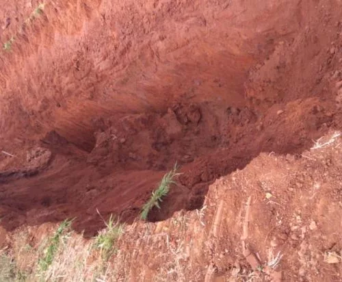 A vítima estava em um buraco de cerca de cinco metros de profundidade. Foto: Divulgação/Bombeiros de Guaporé