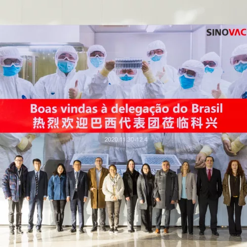 Grupo de inspetores da Anvisa na China. Foto: Divulgação/Anvisa 