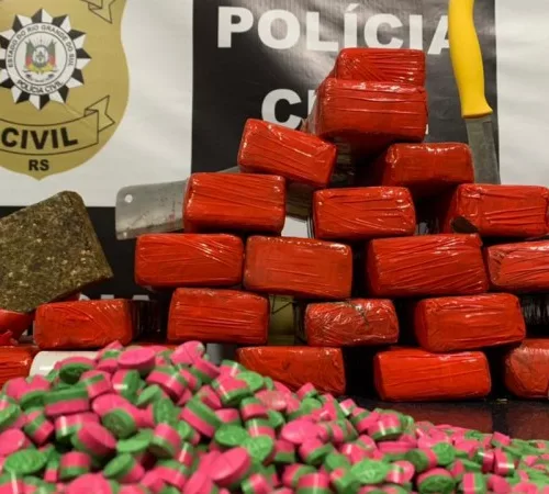 Drogas apreendidas durante a operação. Foto: Divulgação/Polícia Civil 