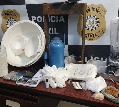 Material apreendido durante a ação. Foto: Divulgação/Polícia Civil 