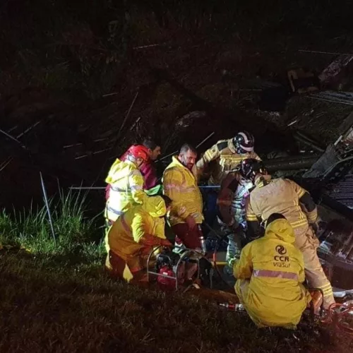 Acidente ocorreu na BR-290, em Santo Antônio da Patrulha. Foto: PRF / Divulgação