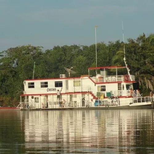 Embarcação que naufragou no Pantanal de MS durante vendaval. Foto: Corpo de Bombeiros/Divulgação

