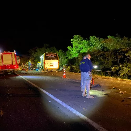 Acidente ocorreu na BR-290, em Rio Pardo. Foto: PRF / Divulgação