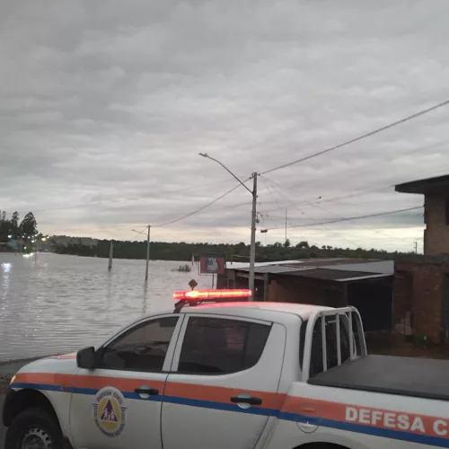 Cheia do Rio Quaraí, em Quaraí. Foto: Defesa Civil do RS / Divulgação
