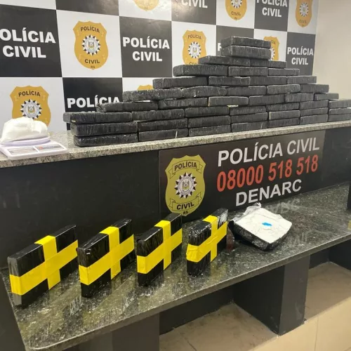 Drogas eram armazenadas em um quarto de pensão. Foto: Polícia Civil / Divulgação