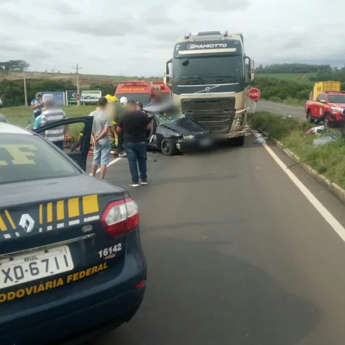 Imagem do acidente em Crua Alta. Foto: Divulgação/PRF