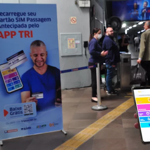 Porto Alegre, RS | 26.set.2022 | Recarga integrada entre os cartões TRI e SIM. Foto: Patrick Bragé / Trensurb