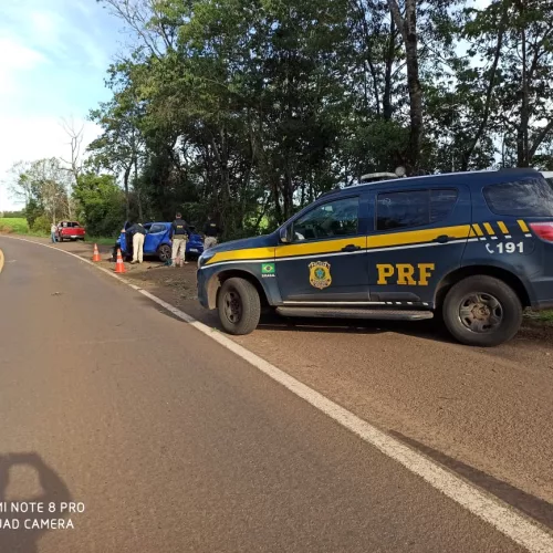 Acidente ocorreu no km 126 da rodovia, em Sarandi. Crédito: Divulgação/PRF

