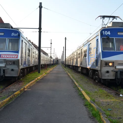Trensurb: metroviários sinalizam greve na segunda-feira